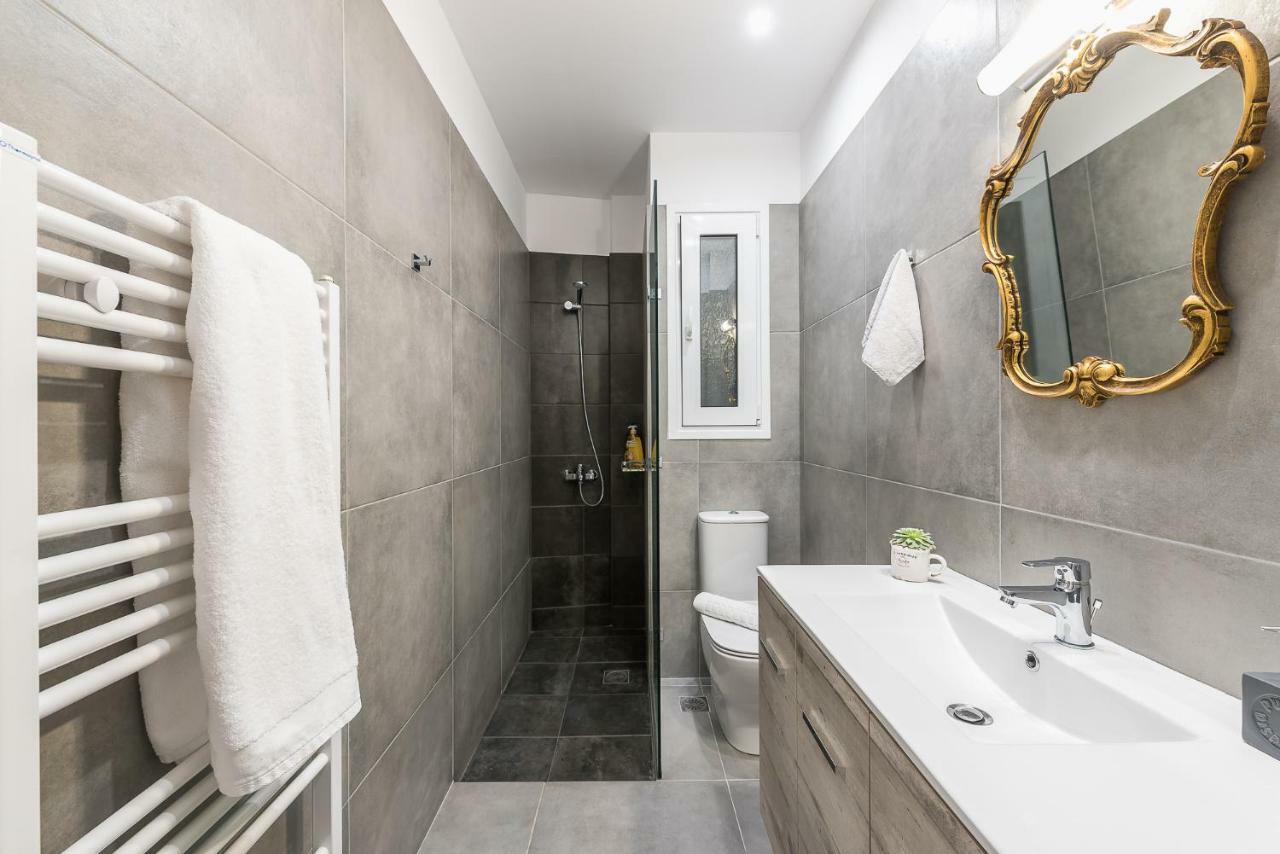 Elegant Living At The Heart Of Athens Apartman Kültér fotó